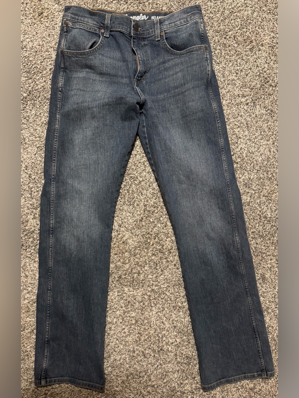 Wrangler Retro Relaxed Fit Bootcut Jeans. 32x34. Item #10WRT20FL